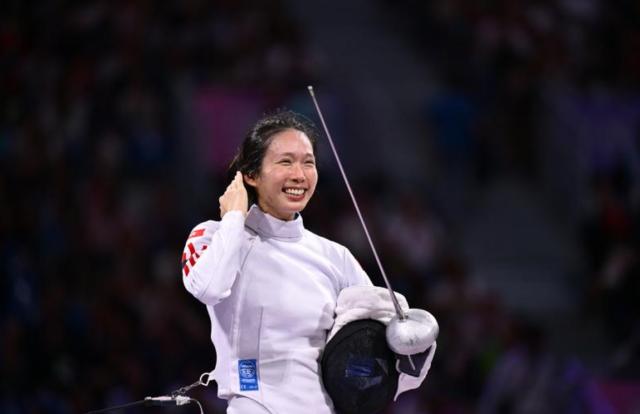 24直播网-奥运决战一剑绝杀 女学霸江旻憓成香港精神代言人