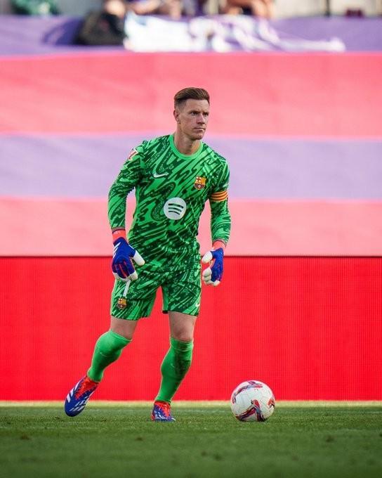 低调看直播-放弃抵抗，特狮同意外租赫罗纳